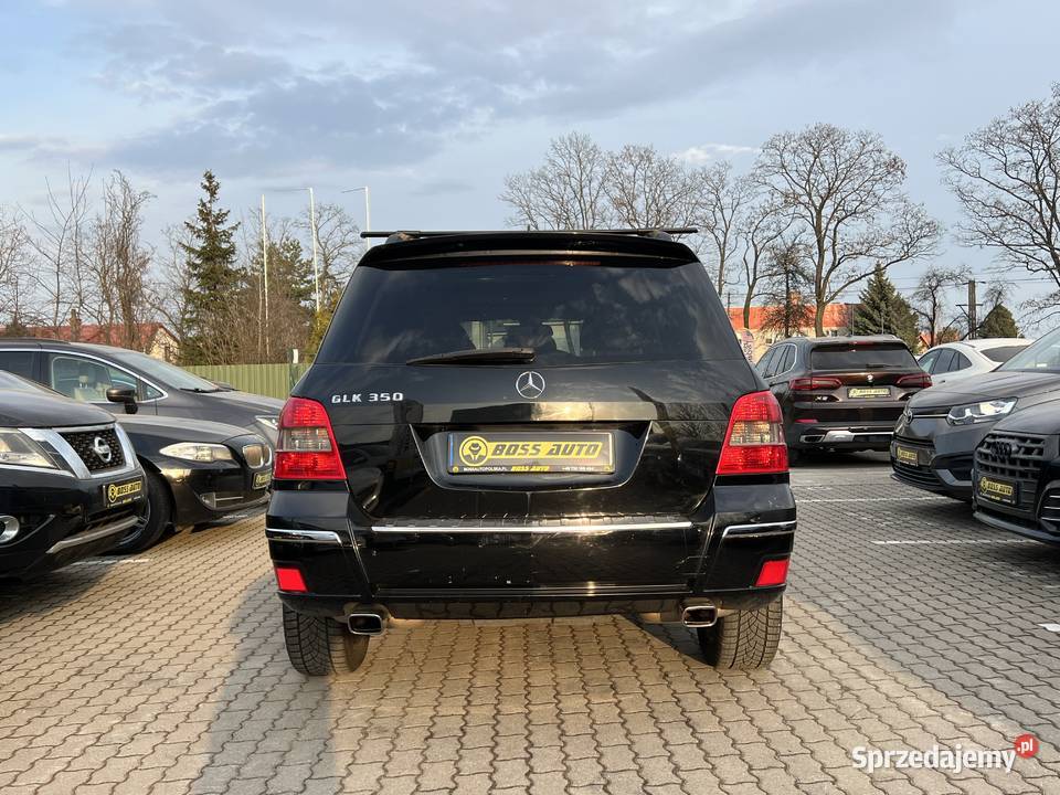 MercedesBenz GLK 350 2009 3498cm3 Mercedes-Benz Warszawa