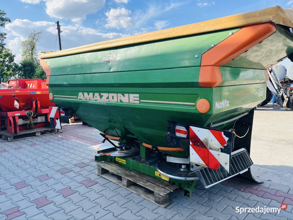 Rozsiewacz Amazone ZAM Novix 2700 l sprzedam