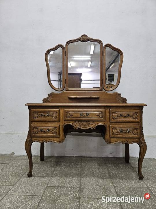 Francuska toaletka ludwikowska 2