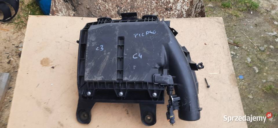 citroen Picasso c3 c4 filtr powietrza Siechnice