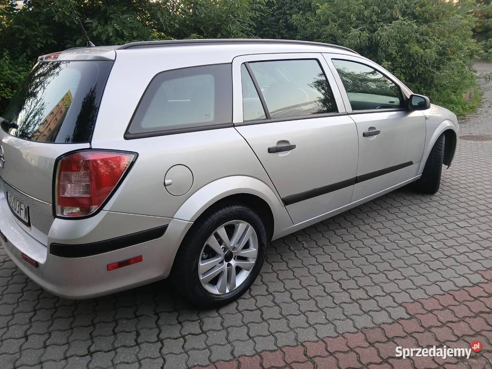 Opel astra combi 2009 14gaz klima dziala welurowa tapicerka Bydgoszcz