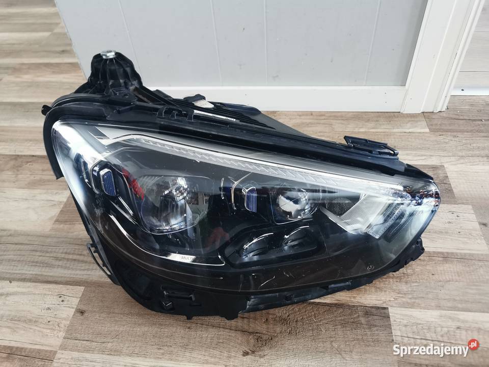MERCEDES E KLASA W213 LAMPA PRZEDNIA PRAWA Pielgrzymka