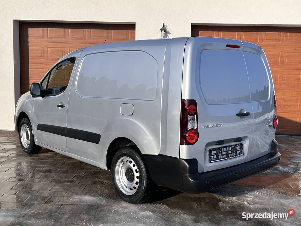 Peugeot Partner 2016r LONG 16D 8V Navi Klima 1560cm3 Peugeot Białobrzegi sprzedam