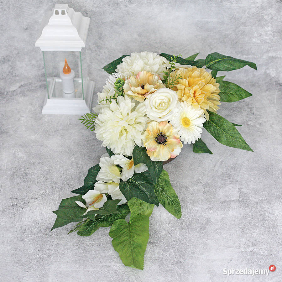 Stroik na cmentarz Kwiaty Wiązanka żółta dolnośląskie Świdnica