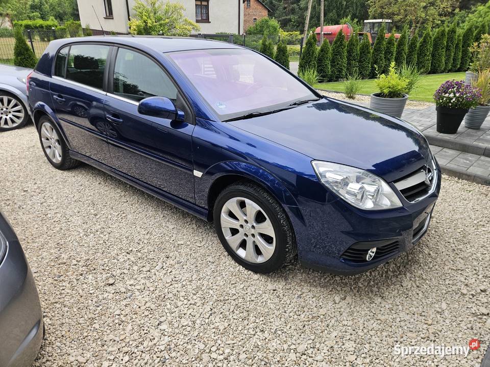 Opel Signum 2008 model 18 140 pierwszego Gomunice sprzedam