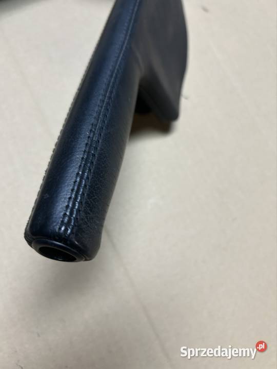 Osłona dźwigni hamulca ręcznego Passat b5 b5fl Grudziądz