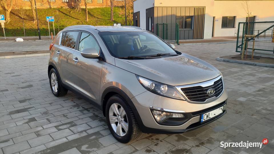 Tanio Kia Sportage 17 CRDi 2010r Salon Nowe OC i MP3