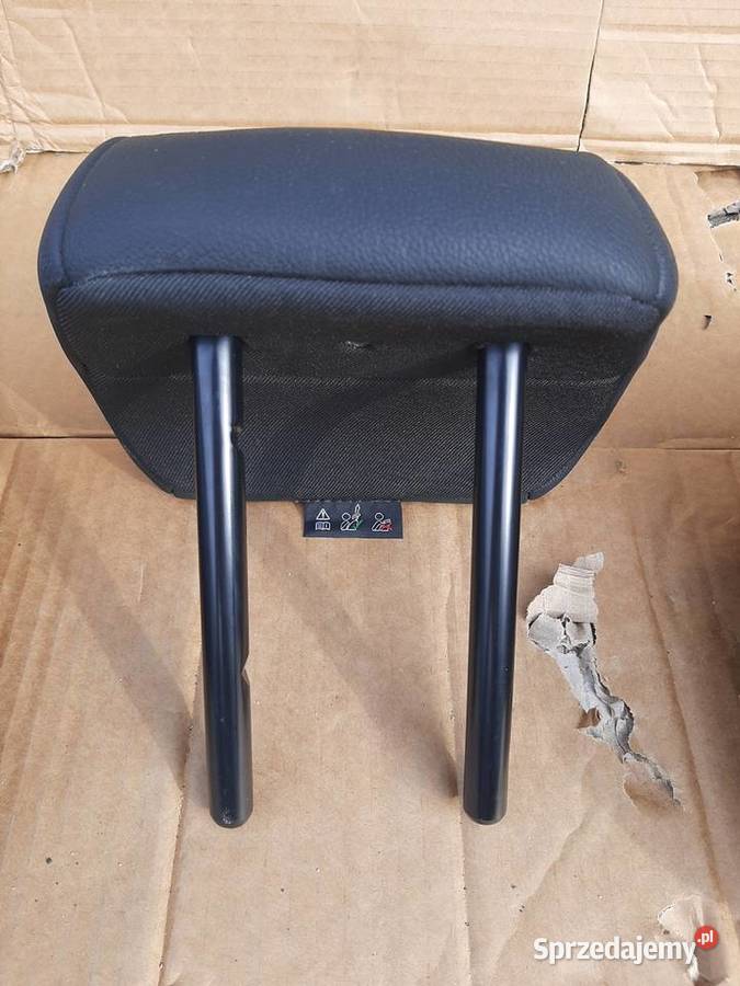 OPEL ASTRA L KOMBI ZAGŁÓWEK ŚRODEK KANAPY SKÓRA Rawicz sprzedam