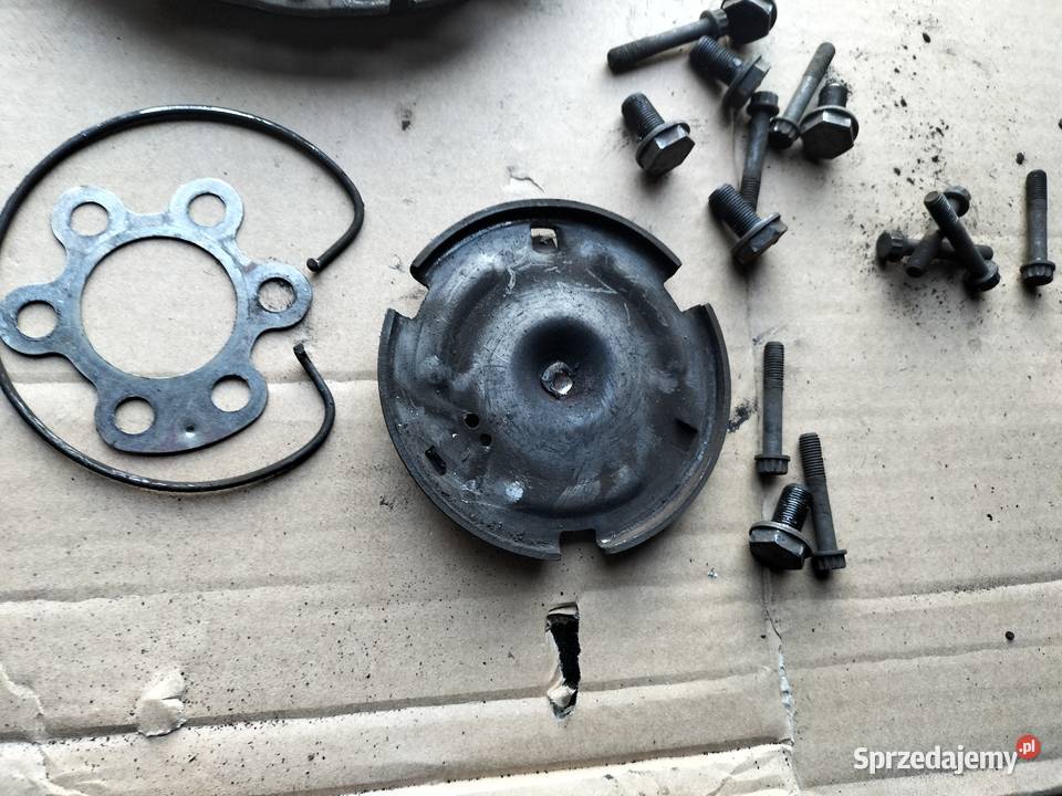 GOLF II 2 JETTA 2 16 18 SPRZĘGŁO KOŁO ZAMACHOWE Kamień-Kolonia