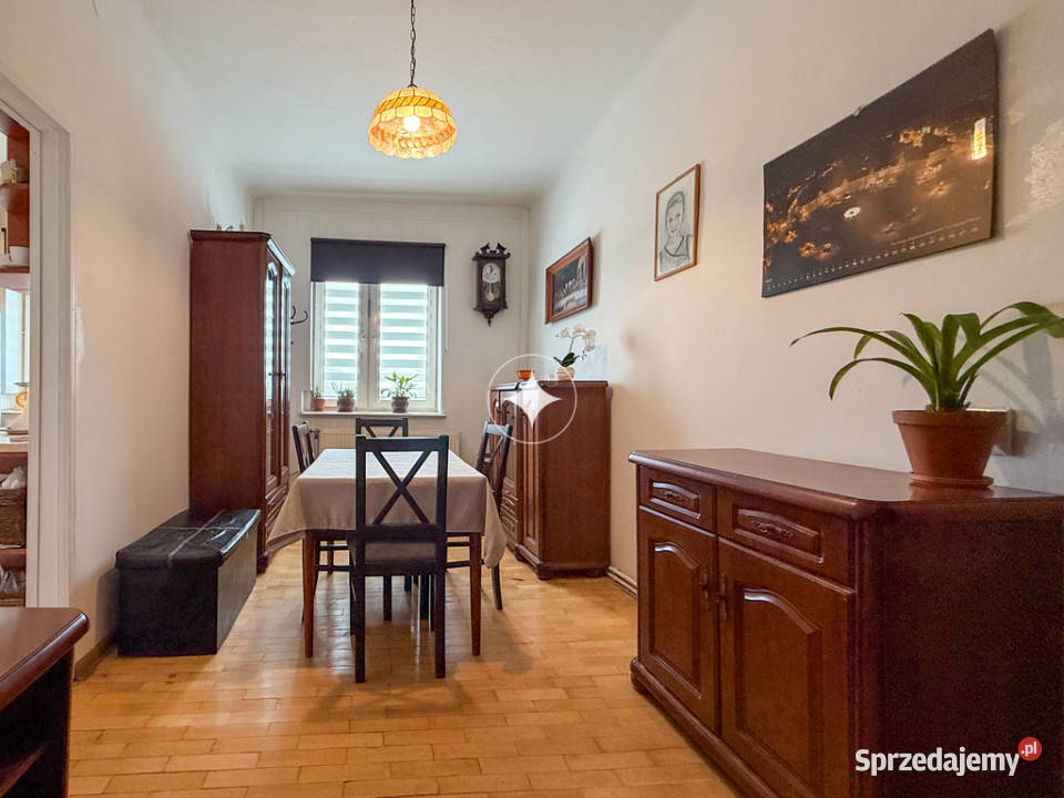 Rodzinne mieszkanie 91m2 z loggią i garażem Piętro 1 Sprzedaż Żółtańce-Kolonia