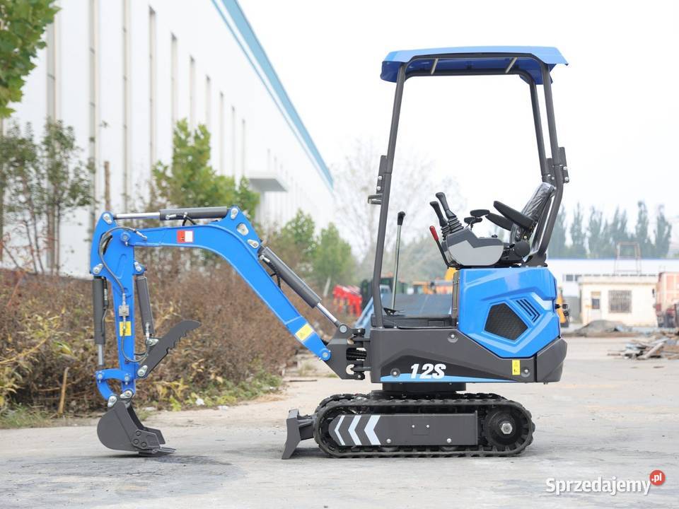 Minikoparka 12 t Mller Machinery MB 12 S silnik