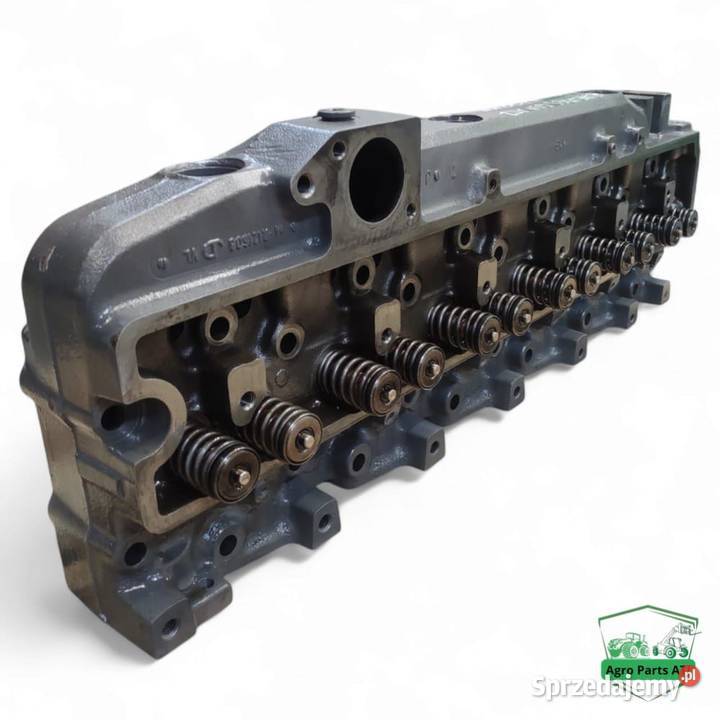 Głowica cylindrów silnika R121608 RE57489 John Ciechanowiec
