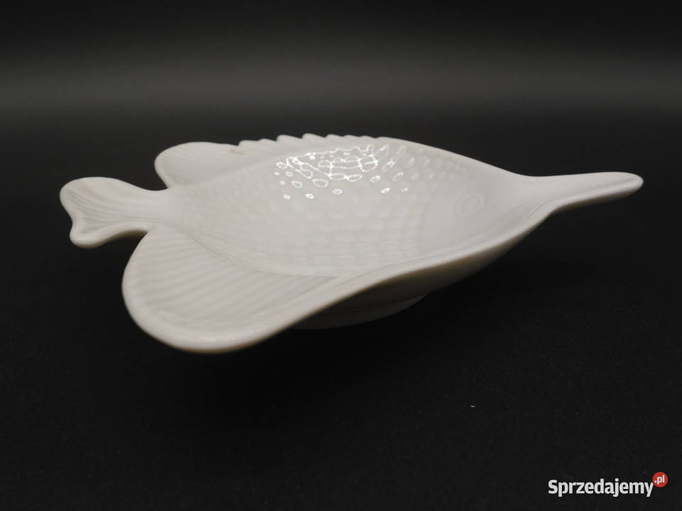 Porcelanowa biała paterka KAISER w kształcie Raszków sprzedam