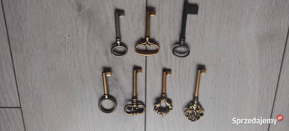 Zabytkowe okucia do mebli Przemyśl sprzedam