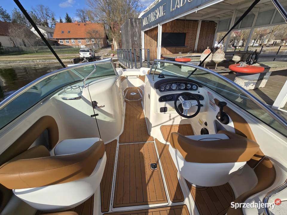 Motorowka Sea Ray 240 Mikołajki