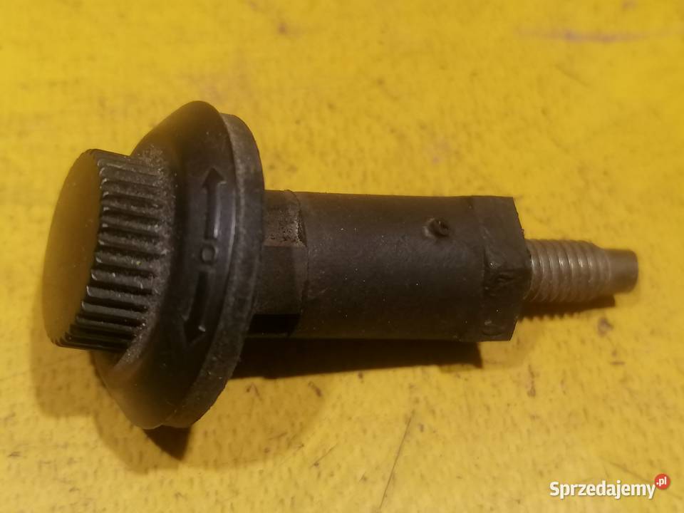 zapinka osłony górnej silnika 9635600780 Peugeot osobowe sprzedam