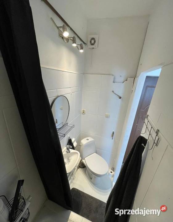 1pok 33met Kąckiej PIWNICASTRYCHOGRÓD Wrocław Liczba pokoi 1