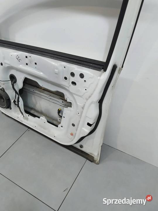 DRZWI PRAWE PRZÓD 326G J10 Nissan Qashqai I sprzedam