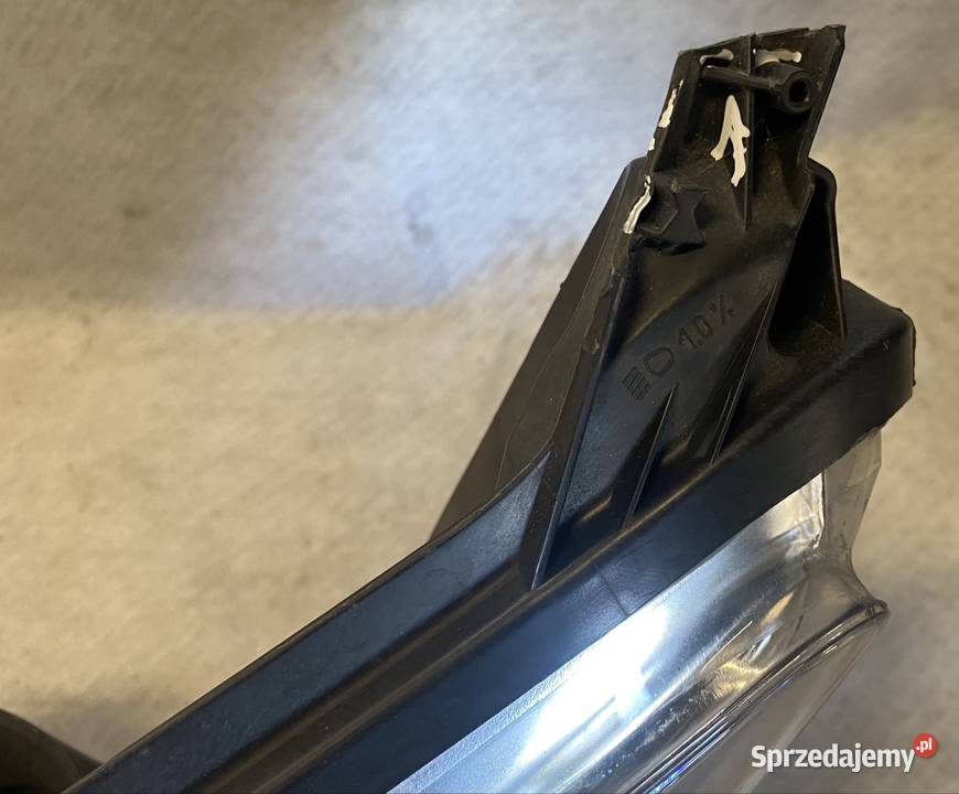 Lampa reflektor lewy przód Peugeot 207 0612 Jasienica sprzedam