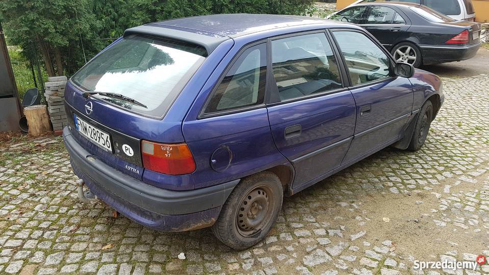 OPEL ASTRA 1995 r 14 BENZYNA LPG 1300 DO Hatchback Samochody osobowe