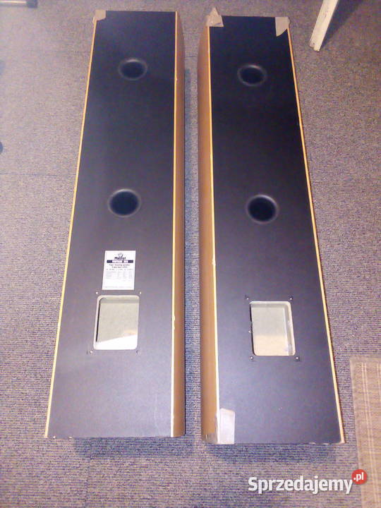 kolumny skrzynki glosnikowe