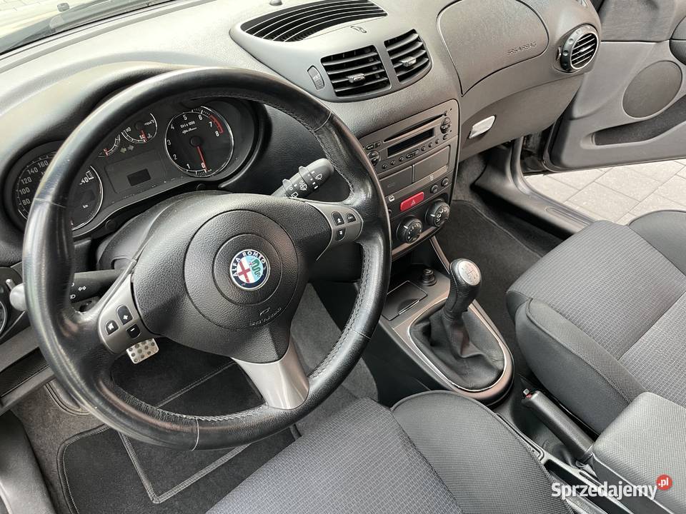 Alfa Romeo 147 16 Twin Spark 16V Rok produkcji 2009 Nowa Sól