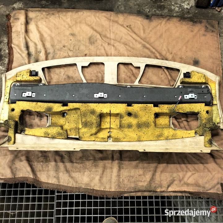 Półka tylna z roletą BMW E65 E66 osobowe