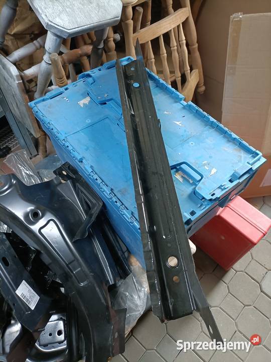 VW Crafter Wzmocnienie Stopnia Wejścia 2E0801473 Luzino