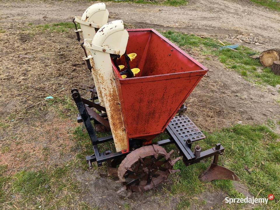 Sadzarka Akpil nieuszkodzony Siewniki i sadzarki świętokrzyskie Głuchów