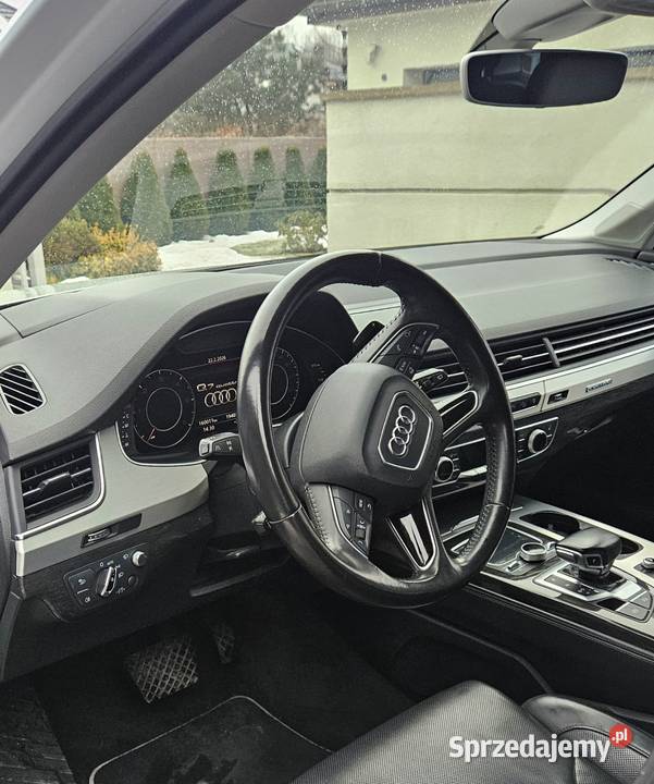 Sprzedam Audi Q7 30 TDI 7 os 272 160 2015r automatyczna Warszawa