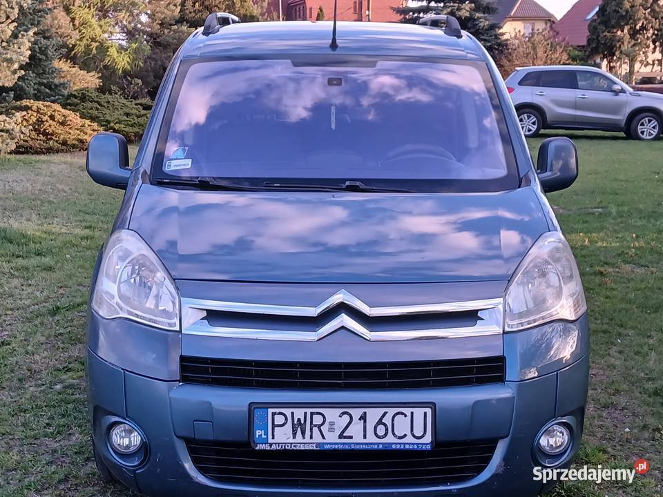 Citroen Berlingo 16 HDI 90 elektryczne lusterka Marzenin