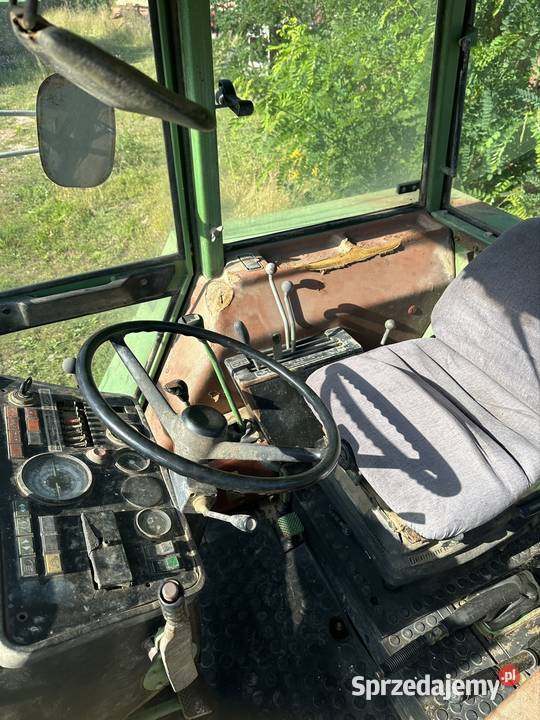 Ciągnik rolniczy Fendt favorit 611 LS Olesno