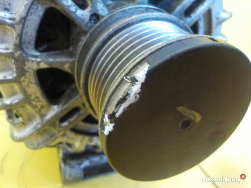 MERCEDES W204 18 CGI 11r 156 271820 alternator osobowe Suków