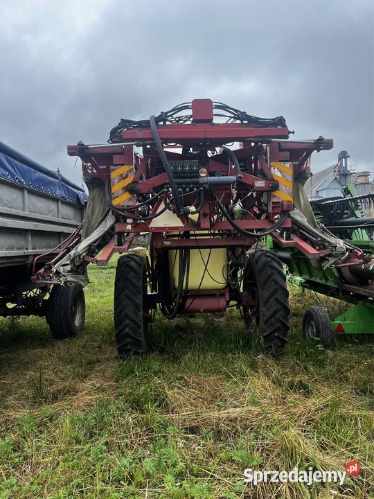 Hardi commander Cedry Małe