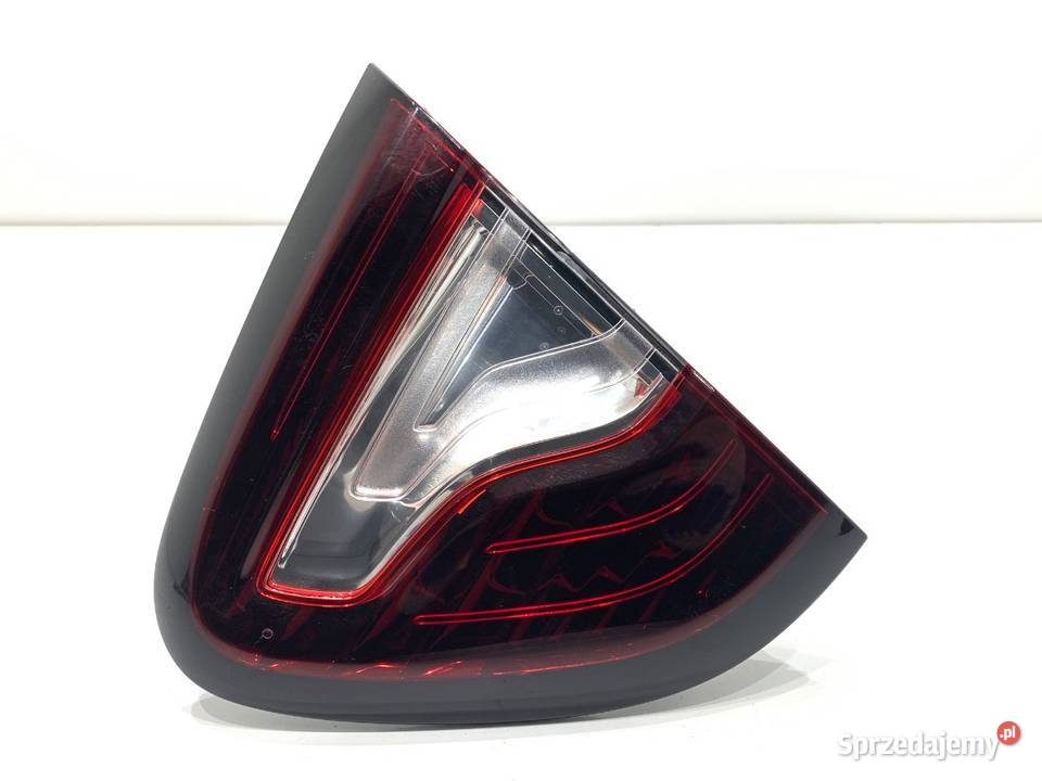 LAMPA TYŁ PRAWA WEWNĘTRZNA RENAULT CAPTUR I