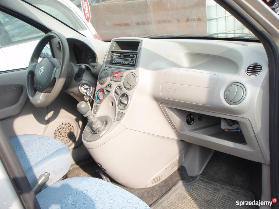 Fiat Panda 11 2004r kolor 647 NA CZĘŚCI Piotrków Trybunalski sprzedam