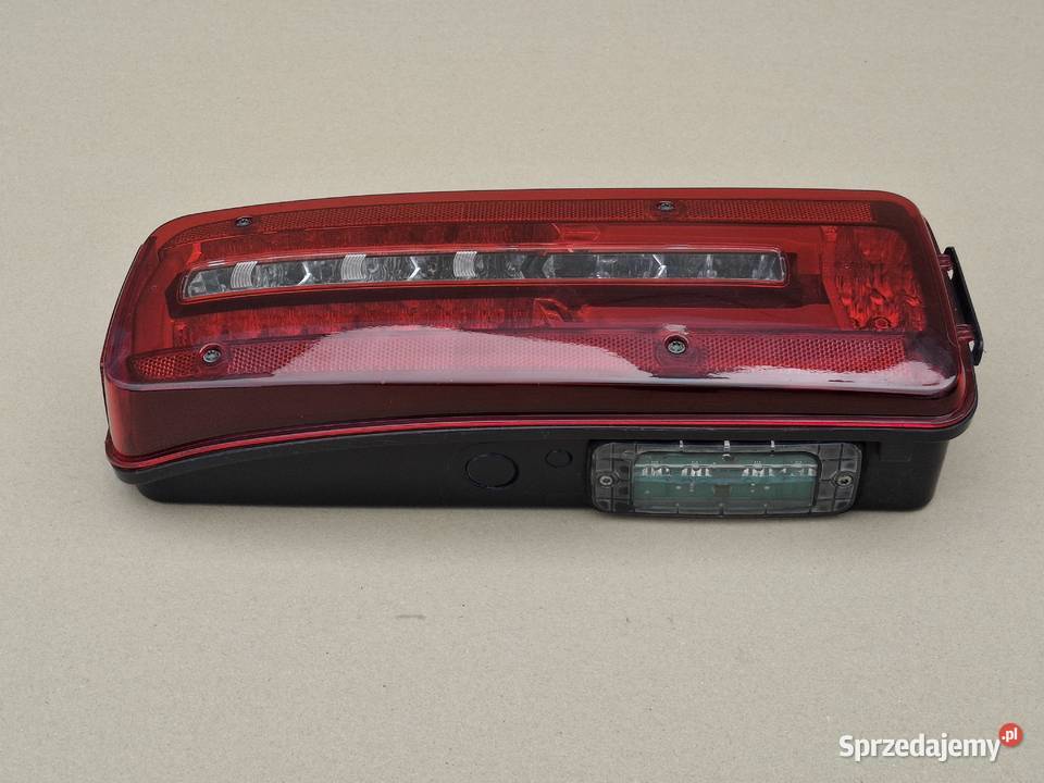 MAN TGX TGS TG3 LAMPA LEWY TYŁ LEWA TYLNA Bieleń