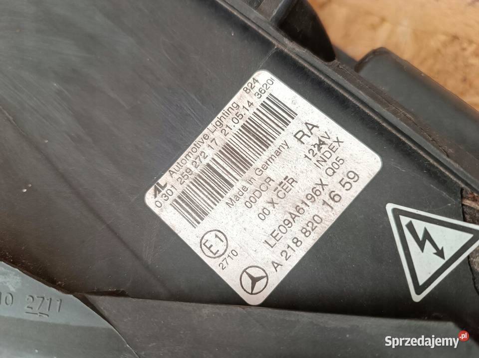 LAMPA PRAWY PRZÓD REFLEKTOR EU A2188201659 Nowy Tomyśl