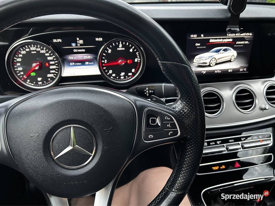 Sprzedam Mercedesa E klasa 220 W13 Giżycko