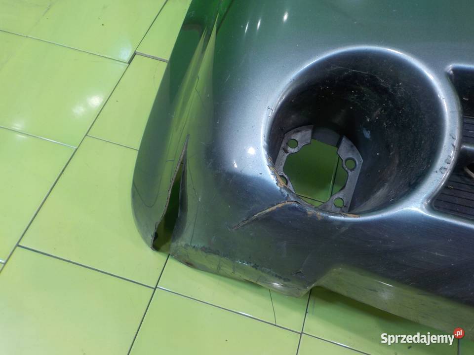 CHRYSLER 300C 30 CRD 06r SEDAN 4D zderzak przod Suków