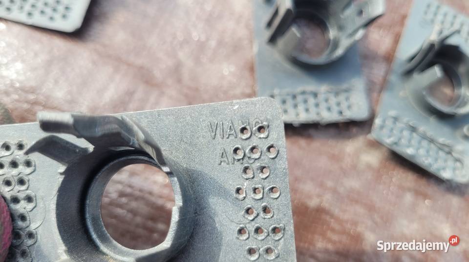 MERCEDES VITO AMG W447 UCHWYT KOSZYK MOCOWANIE osobowe Ruda Śląska