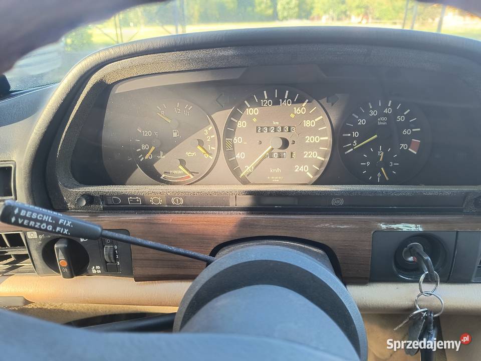 MercedesBenz W126 280SE S klasa 1984r Kakonin