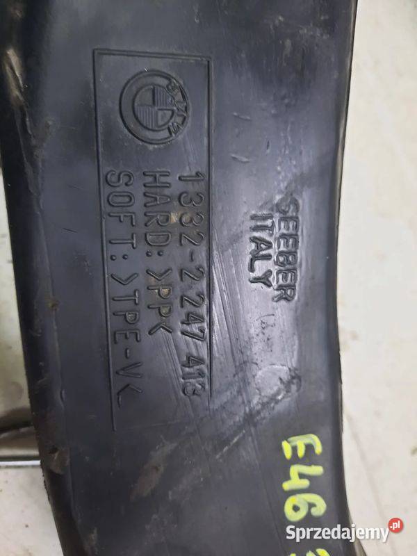 Wlot powietrza BMW E46 320D 13322247413 pokrywa Włoszczowa