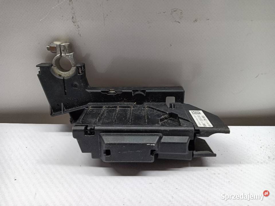 KLEMA PLUSOWA AUDI A4 B9 8W0915459