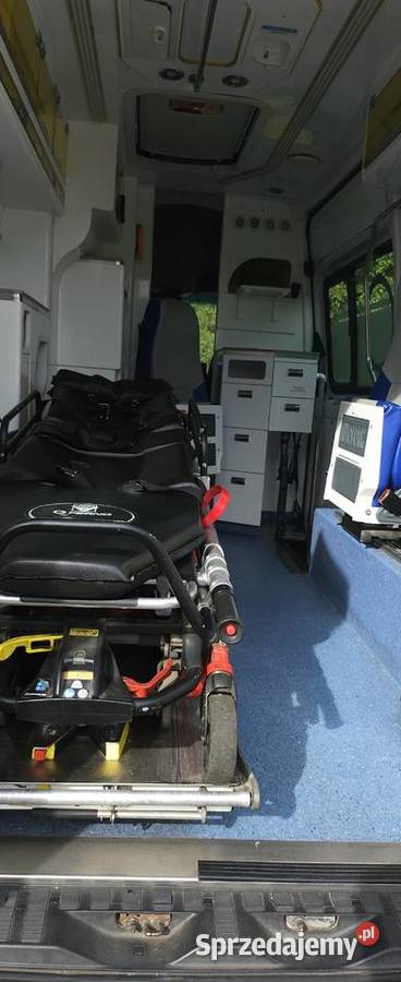 Ambulans karetka Mercedes sprinter 319 cdi diesel warmińsko-mazurskie Biskupiec