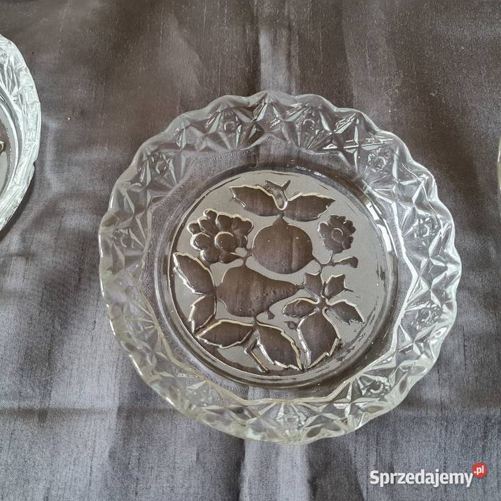 Zestaw salaterek ze szkła bezbarwnego PRL Porcelana i szkło Warszawa