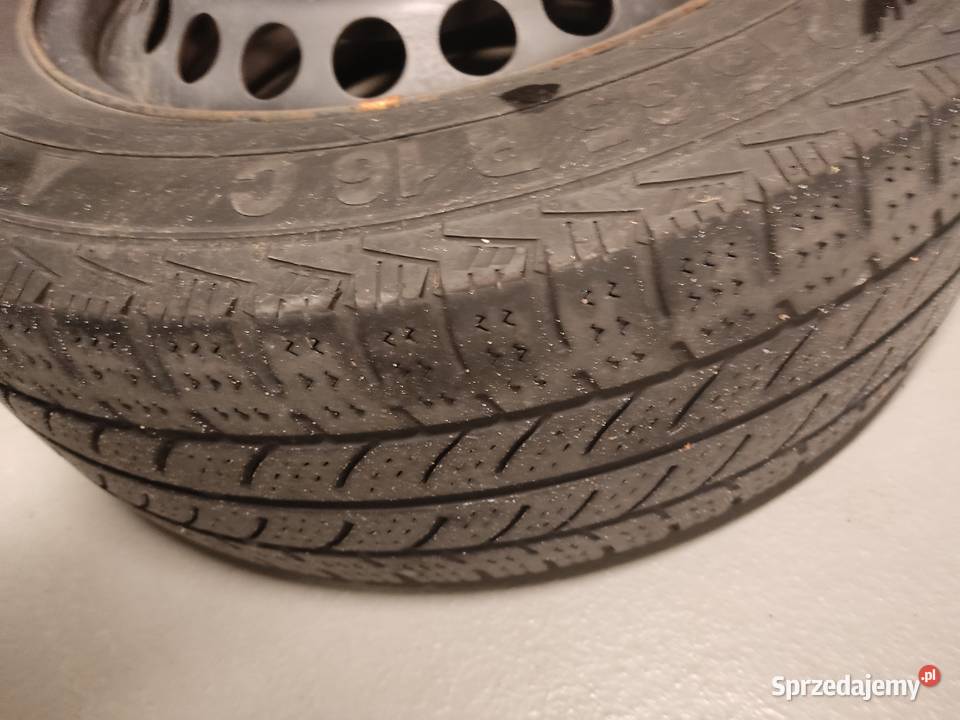 Opony zimowe Good Year Nokian 2156016C Warszawa