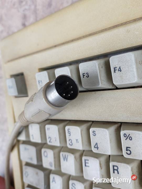 Stara klawiatura do komputera Aquarius SK8801B2D