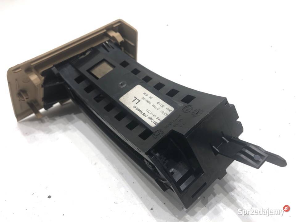 UCHWYT NA NAPOJE BMW E83 0311 SUV KUBKI KUBKÓW