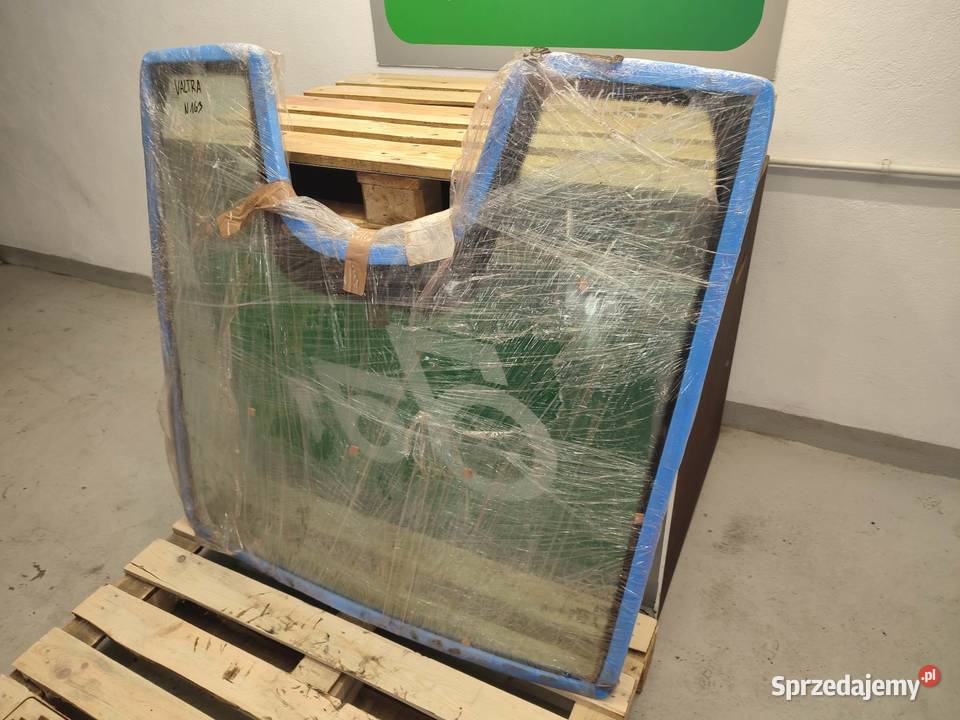 Szyba przednia Valtra N 163 C003544 Wilkowo sprzedam